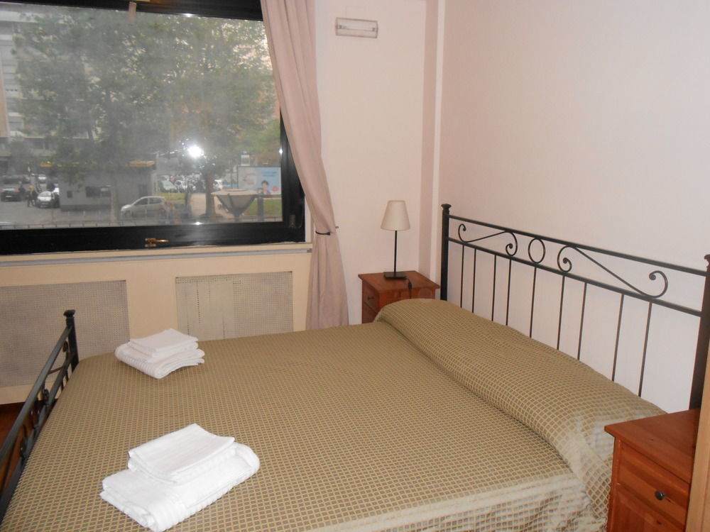 Vacanze A Roma Hotel Ngoại thất bức ảnh