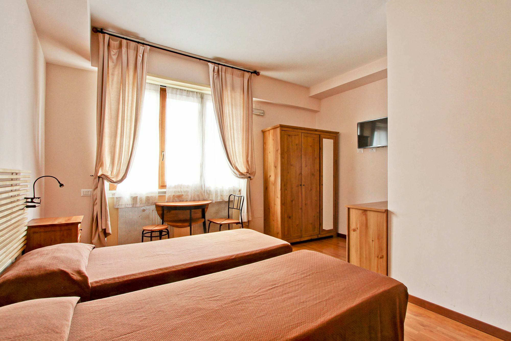 Vacanze A Roma Hotel Ngoại thất bức ảnh